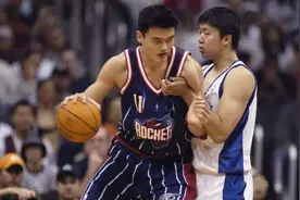 巅峰王治郅vs姚明，2001年全运会总决赛，八一再夺冠军！视频封面