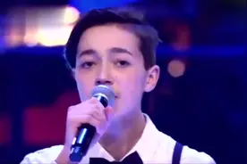 3个小孩翻唱蕾哈娜金曲《Diamonds》小萝莉一开口被惊艳到了！视频封面