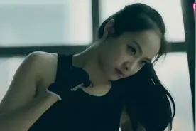 Victoria 宋茜，不亏是fx的队长，好有魅力一女的！视频封面