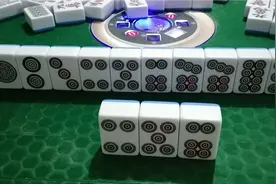 长沙麻将实战。牌烂过程定方向，人丑运气达目标。方向的重要性。视频封面