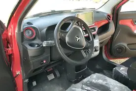 给大家看看最高端的老年代步车，到底有多好视频封面