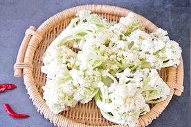 菜花里小虫子多，教你这招，菜花彻底清洗干净，我也是刚知道视频封面