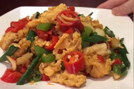 鸡蛋算不算荤菜？我从小到大家里都把鸡蛋打成荤菜的视频封面
