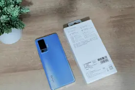 也许是充电速度的移动电源？vivo 33W移动电动测评：1分钟2％！视频封面