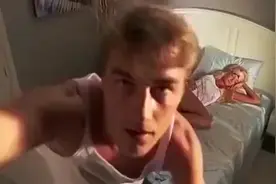 这外国娘们睡姿真不赖视频封面