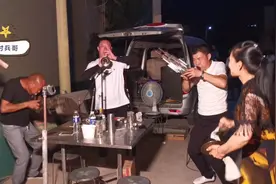 实拍农村白事，主家请三班唢呐班，三个唢呐高手对决，谁才是王者视频封面