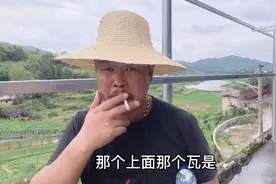 农村平房一到夏天就热，请师傅做彩钢瓦包工包料85一平米贵了吗？视频封面