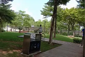 火车什么事情啊为什么那么慢？视频封面