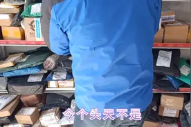 河北衡水受疫情影响，二十多天快递没开门了，今天终于能开门了！视频封面