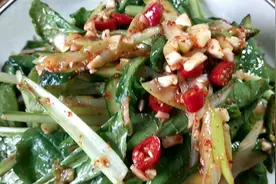 “风味拌小白菜”大酒店的特色做法，做好吃一天卖300份，收藏视频封面