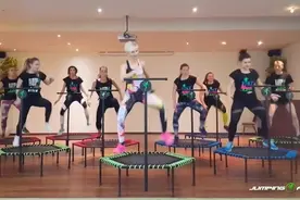 不知道为什么，看到这个就莫名的开心。