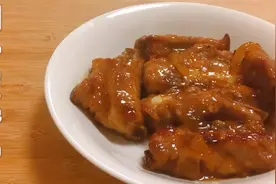 比排骨金沙骨好吃，柚子蜜香排骨，让你回味无穷
