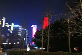 我爱故乡！我爱上海！上海外滩夜景实景拍摄视频封面