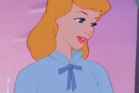 仙履奇缘灰姑娘1至3部服装秀合集，草根逆袭变王妃的路迹视频封面