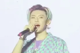 小鬼王琳凯演出被喊话脱衣服，两个粉丝因此隔空吵架视频封面