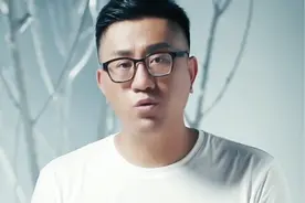 伤心恋曲，一首《新郎不是我 新娘我爱过》，不知唱哭多少人！