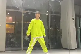 幼儿舞蹈初级入门教学，在家对着视频就可以学会