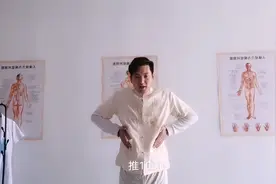 心情不好推两推，每天推两肋100下，疏肝理气，健脾和胃