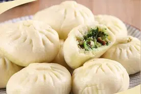 农村妈妈教大家包子制作全过程，从发面到出锅，有技巧无难度视频封面