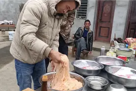 湖北襄阳农村 ，为已故老人过三周年，你们那边有这种习俗吗