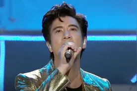 青春回忆，奶爸王力宏唱《A_I_爱》全场大合唱视频封面