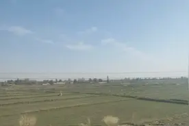 路过甘肃武威市，看看甘肃的平原和国内其它地方平原有什么区别视频封面