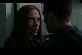 过分！美队当面吐槽寡姐：你穿比基尼一定很难看！