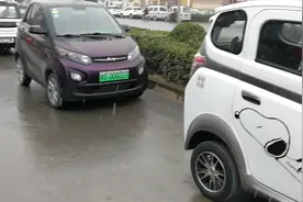 实拍河北邯郸电动汽车，三轮车销售中心，一年卖出1万辆车视频封面