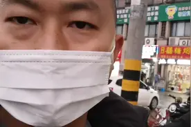 一个奇怪的铺面招牌，阿哥：广大网友们能看懂吗？