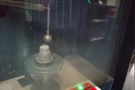紫色闪电，白色闪电，滑闪
高压放电视频封面
