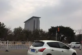 江西龙南撤县设市街道就是不一样，看完惊呆了，大城市的感觉！