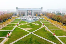 实拍郑州大学，河南最好的大学，校园真漂亮视频封面