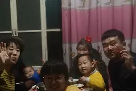 河北沧州过大年，各地风俗不一，半夜守岁吃饺子视频封面