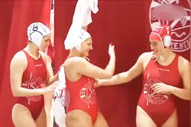 青春貌美，女子水球球员也很皮！视频封面