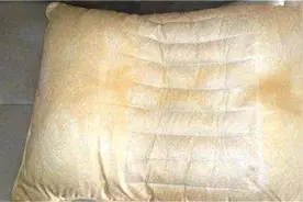 不管枕头多脏多黄，这种水喷一喷，不拆洗不晾晒，立马干净如新！