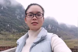 萍老师头条号被同事们发现了，尴尬得无地自容，心情好郁闷视频封面