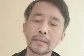 流浪大师沈巍是在向刘小飞开炮吗？