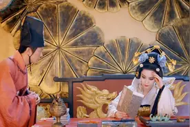 骆宾王为了反抗武则天，写出一篇檄文，连武则天本人都赞叹不已视频封面