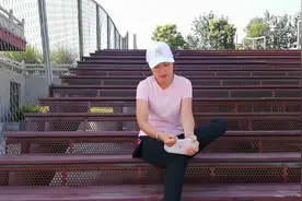 筋软一寸，寿增十年！敲打筋之根，脚筋越软，人越长寿！