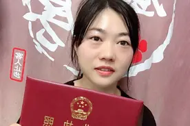 沙县小吃店老板娘和餐饮同行分享办理营业执照的过程。视频封面