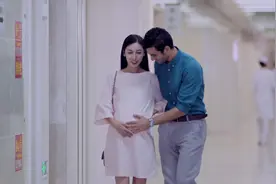 小姨来医院办事，小姨夫却悉心照顾孕妇，小姨扭头就走让人心疼