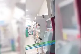 日本全家便利店老鼠满店乱窜 看完整个人都不好了视频封面