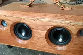 3.5寸充电蓝牙音箱，试听网红歌曲《送亲》。