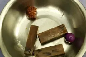 8岁女孩下体发出阵阵恶臭，医院一查发现异物，还这么多！