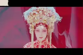 李玉刚的《赤伶》MV