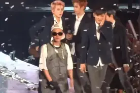 权志龙和EXO同框 大家会互相鞠躬