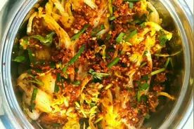 家庭自制超简单辣白菜，好吃又下饭的百搭小咸菜