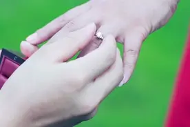 婚后房产一定是夫妻共同财产？不一定！当房产证上只有一个人的…