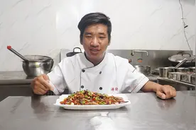 厨师长教四川名菜：干烧鲫鱼，原来还有这么多技巧，不过油不勾芡视频封面