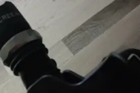 小孔成像与小孔的形状无关